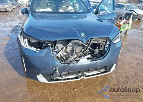 2025 BMW X3 30 xDrive из США, поврежденный, VIN 5UX53GP03S9085344